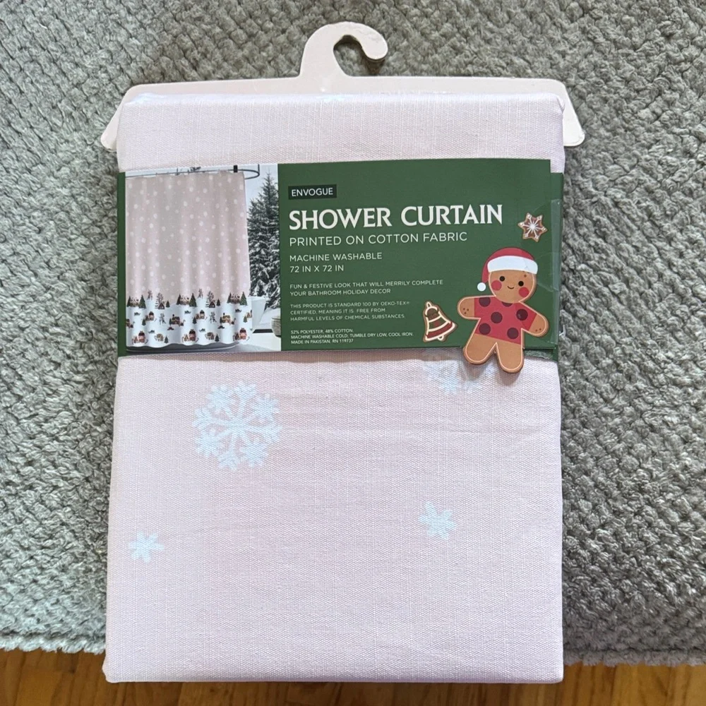 NEW Envogue Light Pink Gingerbread Shower Curtain